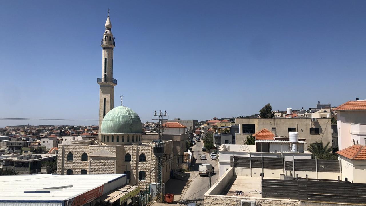 Eine Moschee im Westteil vom israelisch-palästinensische Dorf Barta’a.