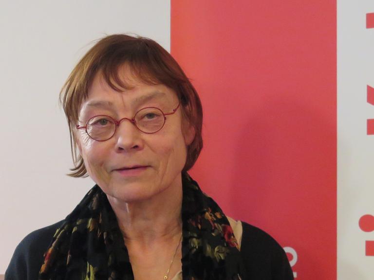 Die Autorin Elisabeth Plessen im Deutschlandradio Kultur-Funkhaus.