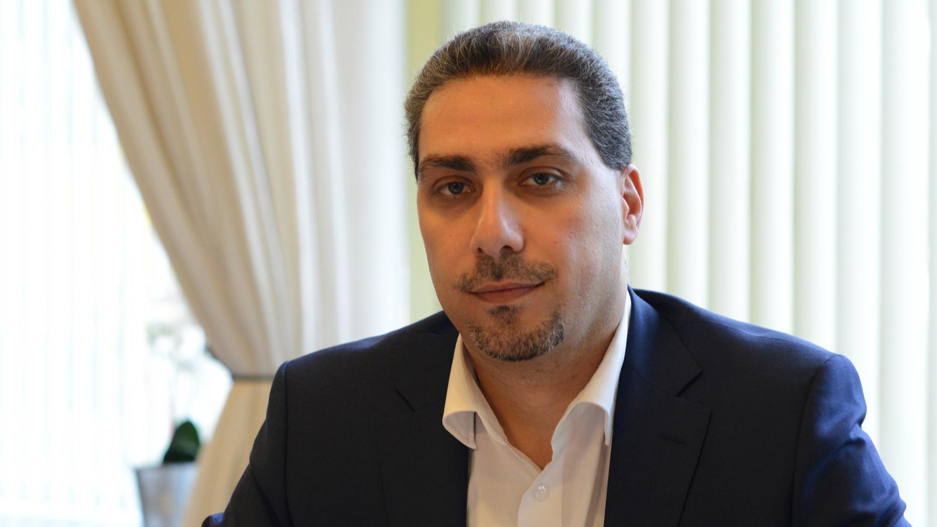 Der syrische Oppositionsvertreter Sadiqu Al-Mousllie