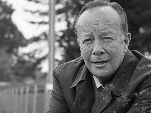 SW-Foto von Schauspieler Erik Ode. SW-Foto von Schauspieler Erik Ode.