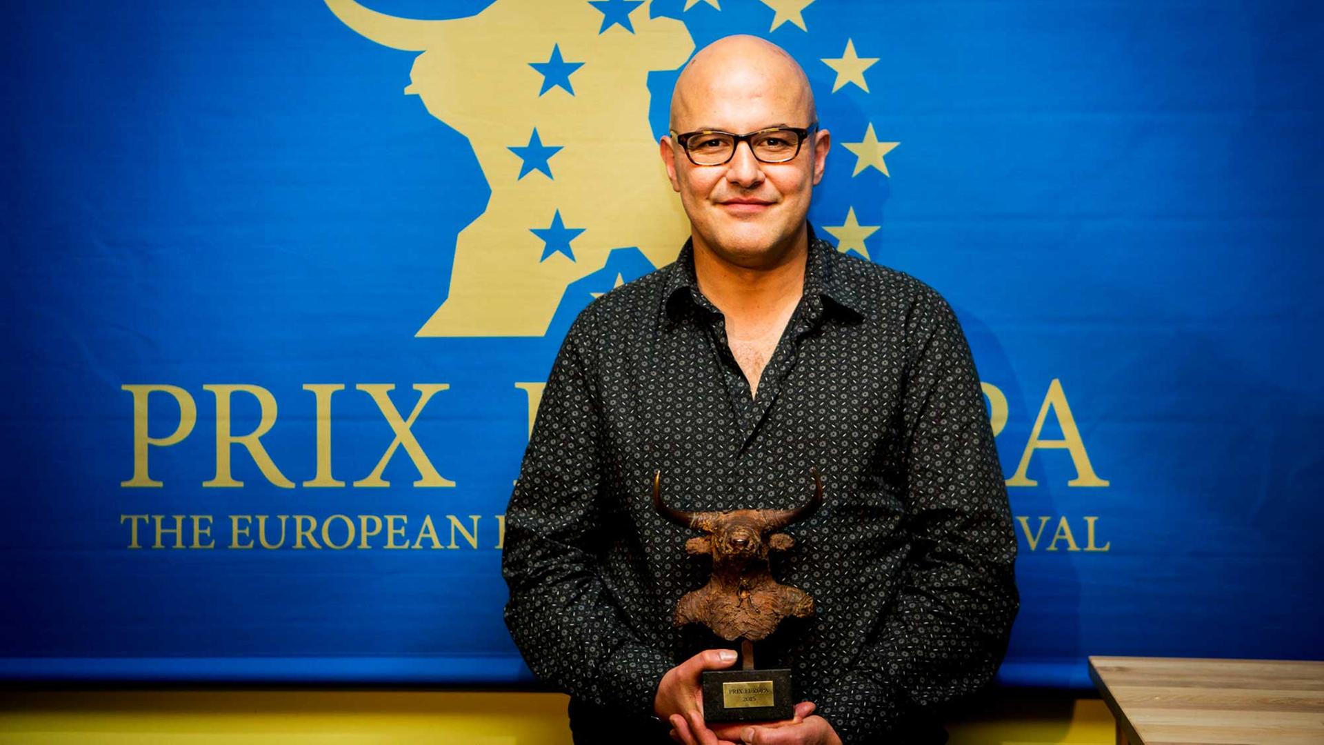 Mehdi Ahoudig gewann mit seinem Feature "Junkies in the Country" (Originaltitel: Poudreuse dans la Meuse) den Prix Europa 2015 in der Kategorie Reportage.