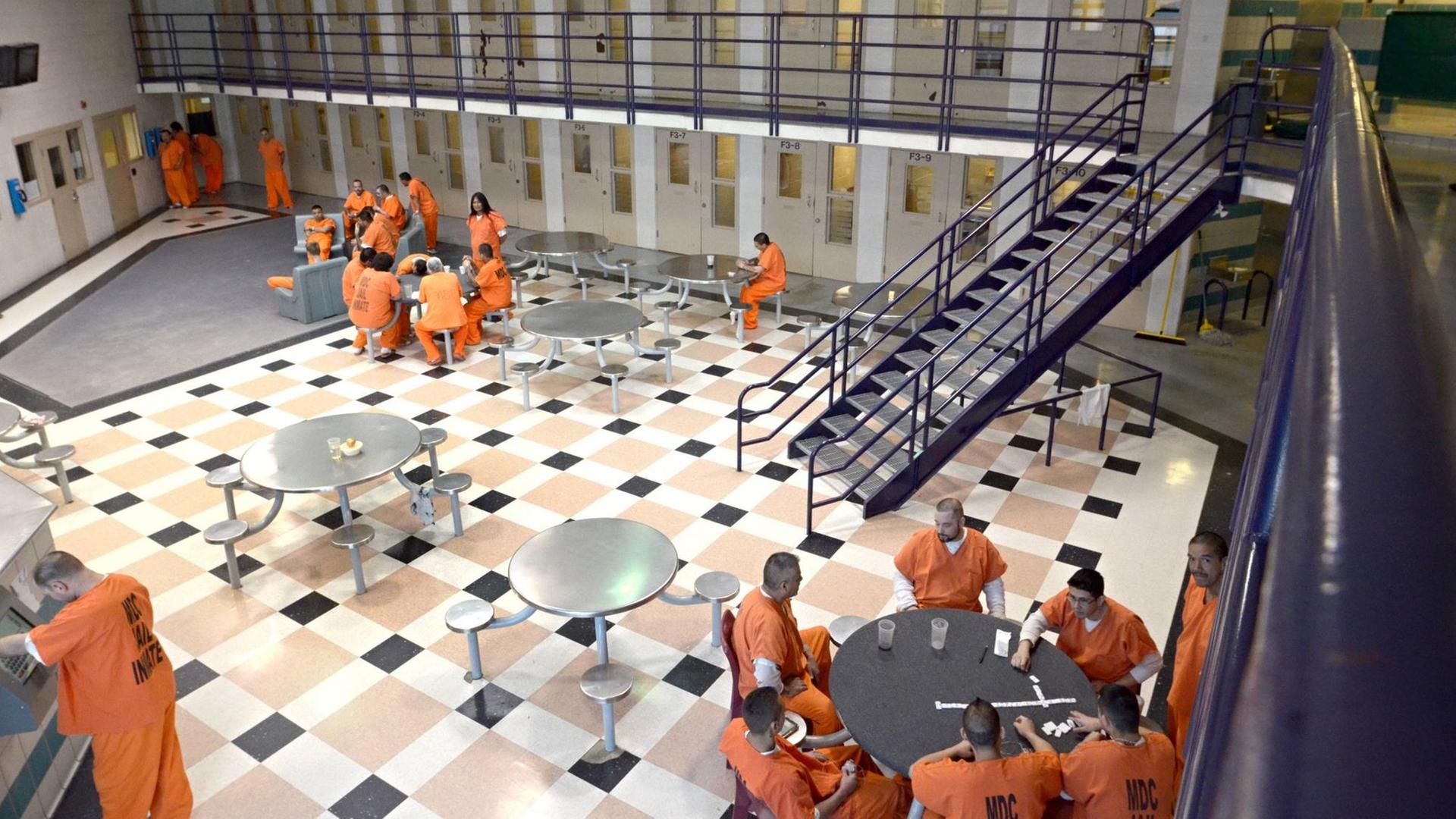 Gefängnisinsassen im Metropolitan Detection Center in Albuquerque.