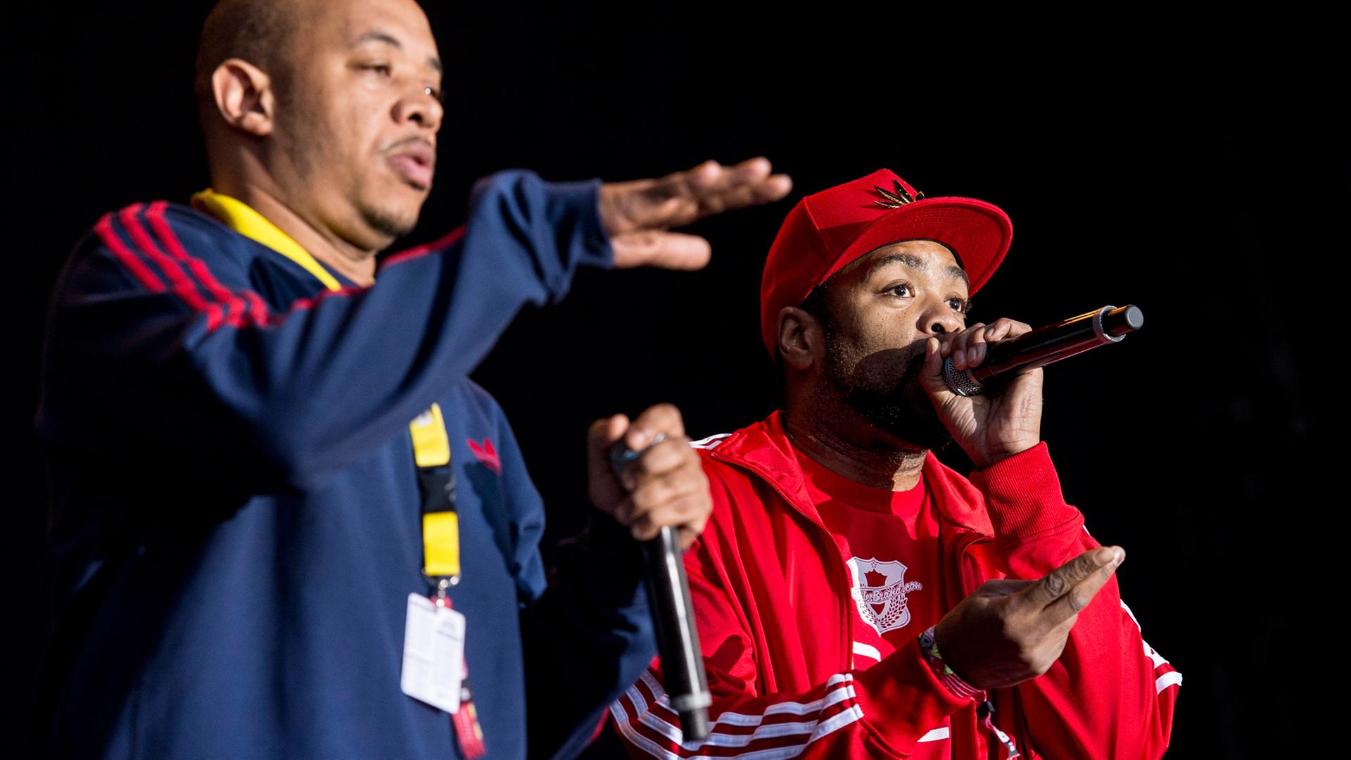 Die Rapper U-God (l) und Method Man (r) von der HipHop-Formation Wu-Tang Clan bei einem Auftritt auf dem Frauenfeld Open Air in der Schweiz.