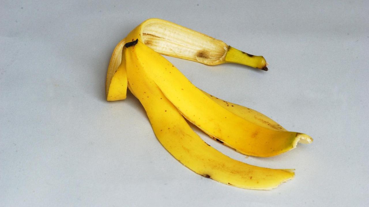 Maurizio Cattelans Banane, gegessen von David Datuna auf der Art Basel Miami