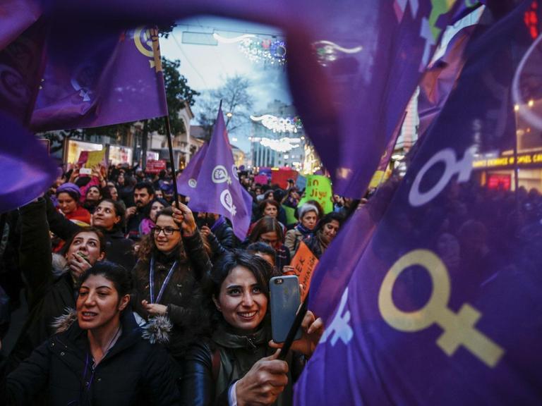 Protest am Weltfrauentag in Istanbul.