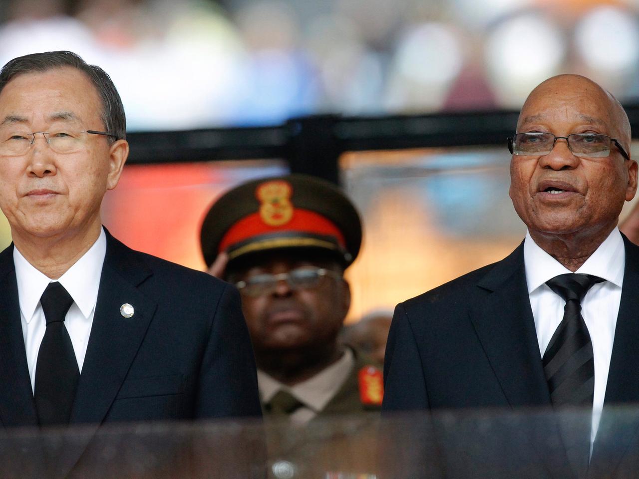UN-Generalsekretär Ban Ki Moon und der südafrikanische Präsident Jacob Zuma