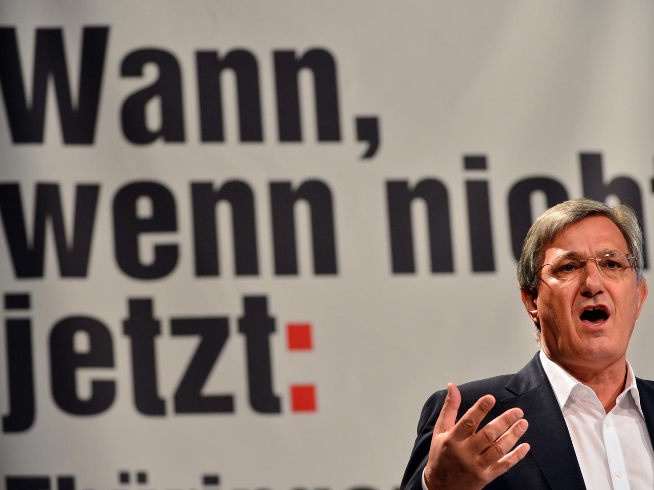 Linken-Chef Bernd Riexinger bei der Delegiertenversammlung am 29.3.2014 in Erfurt