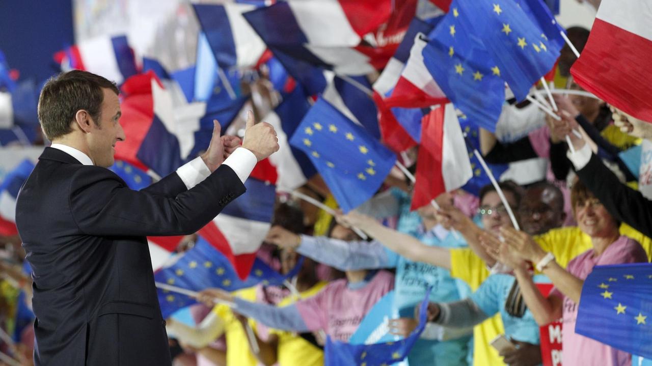 Der Präsidentschaftsbewerber Emmanuel Macron bei einer Wahlkampfkundgebung in Paris am 1. Mai.