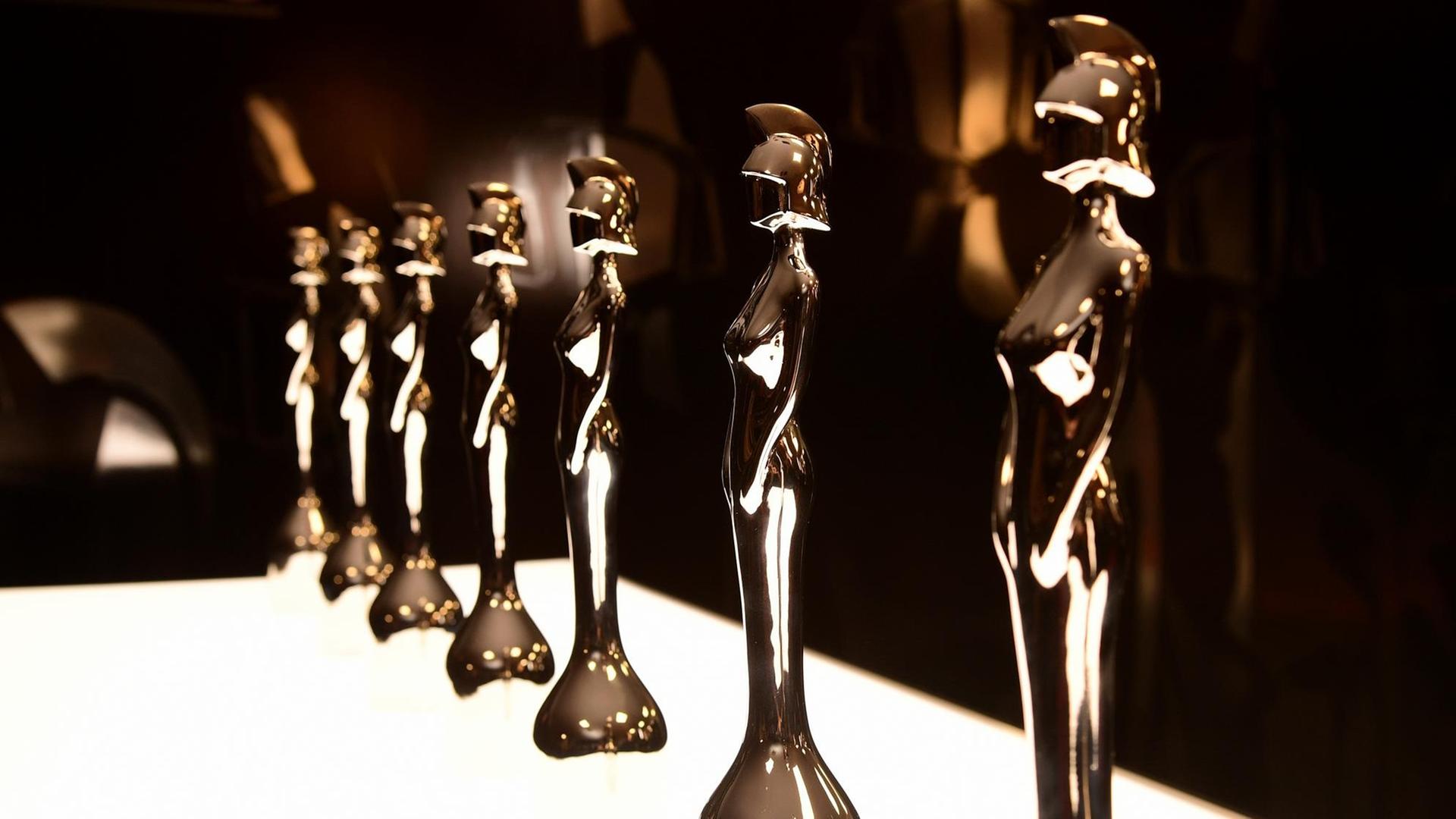 Die Brit Award Trophäen (Archivbild). Die Brit Award Trophäen (Archivbild).