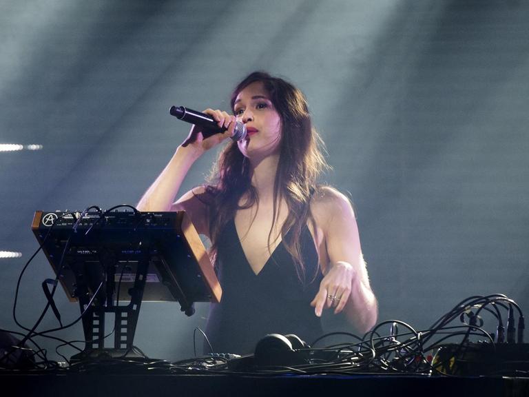 Marie Davidson performt beim Polaris Music Prize in Toronto im September 2019.