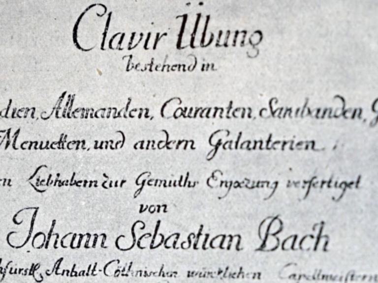 Deckblatt der Bachschen Veröffentlichung mit unregelmäßig geschwungenen Lettern.