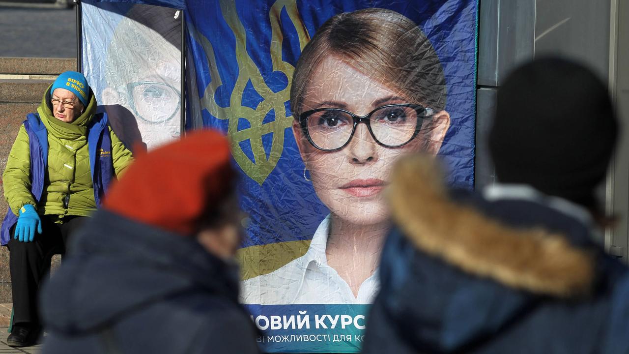 Wahlplakat der ukrainischen Präsidentschaftskandidatin Julija Tymoschenko am 13. März 2019 in Kiew.
