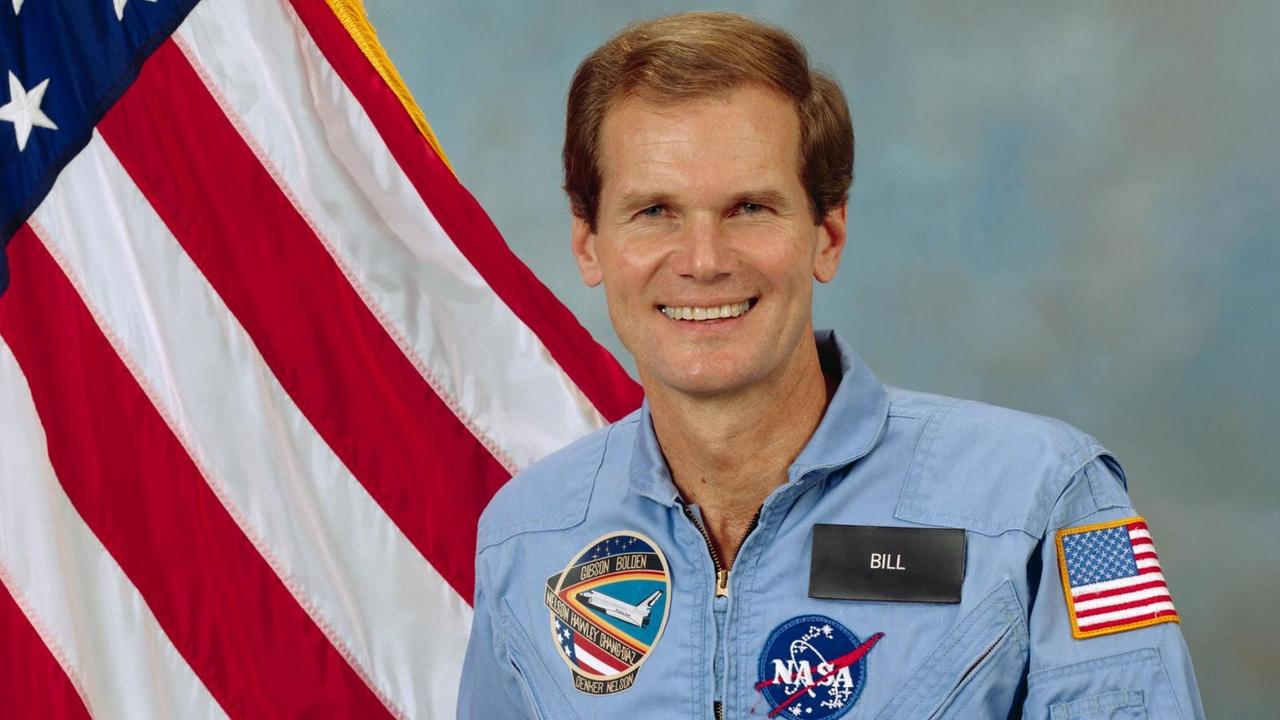Der junge Politiker Bill Nelson 1986 vor seinem Weltraumflug an Bord der Raumfähre Columbia (NASA)