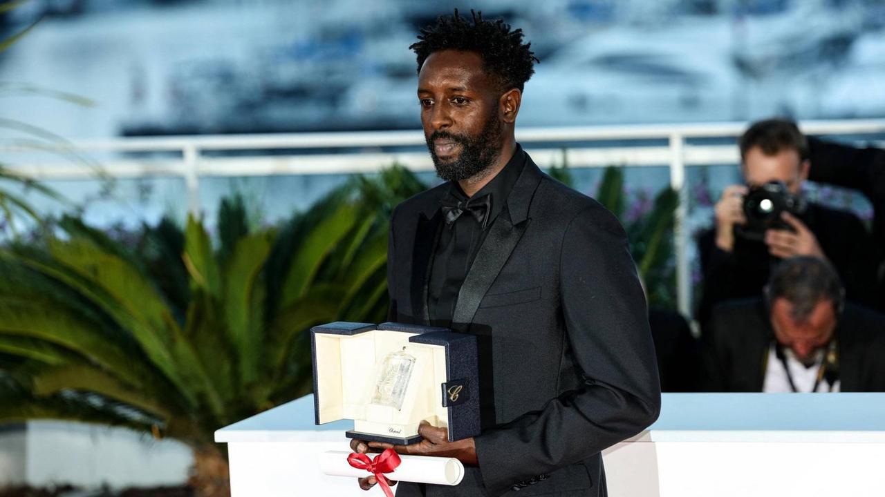 Regisseur Ladj Ly im Mai 2019 mit dem Jury-Preis für seine Film „Les Misérables“ in Cannes.