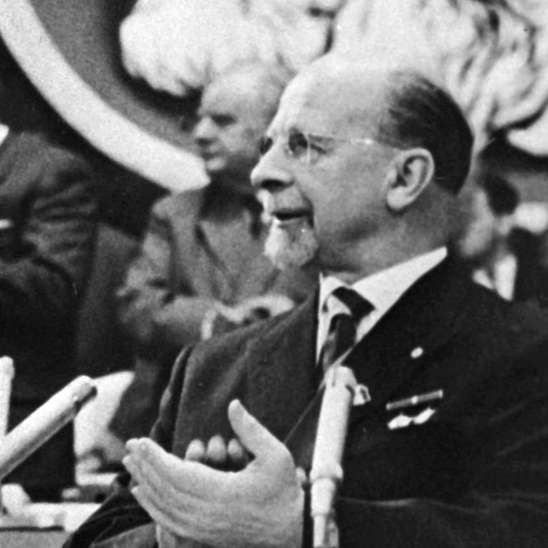 Walter Ulbricht beim 6. Parteitag der SED 1961