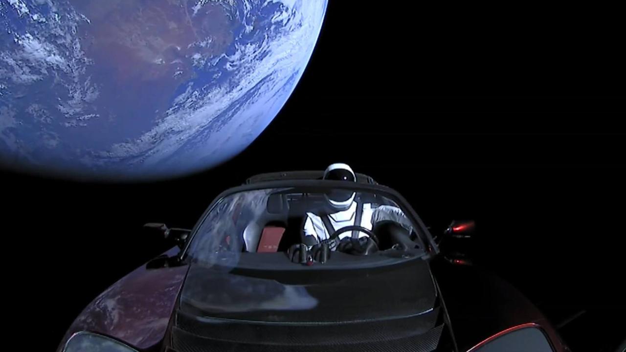 Der Roadster unterwegs Richtung Marsbahn (SpaceX)