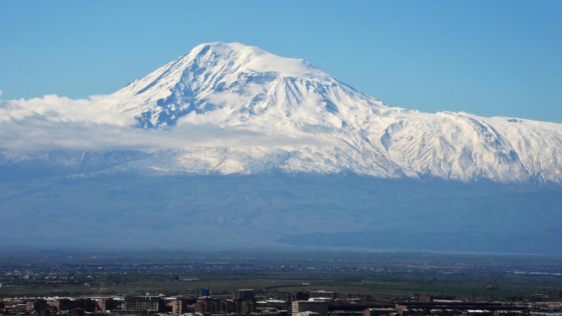 Ansicht des Bergs Ararat in Armenien