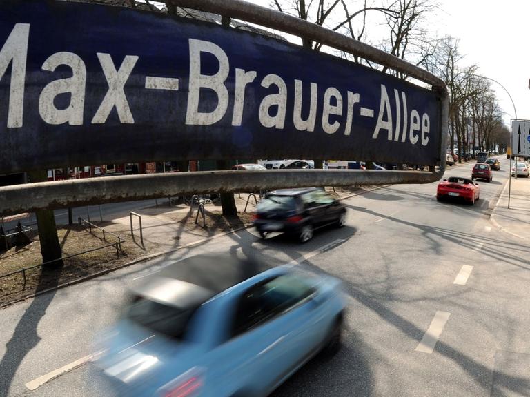 Die Max-Brauer-Allee in Hamburg