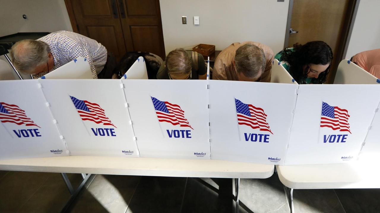 USA, Ridgeland: Wahlberechtigte geben ihre Stimme ab.