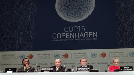 Eröffnung der UN-Klimakonferenz in Kopenhagen: IPCC-Chef Rajendra Kumar Pachauri, UN-Klimachef Yvo de Boer, der dänische Ministerpräsident Lars Lokke Rasmussen und Kopenhagens Bürgermeisterin Ritt Bjerregrad.