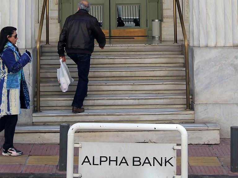 Alpha Bank-Filiale in Athen (09.03.2011).
