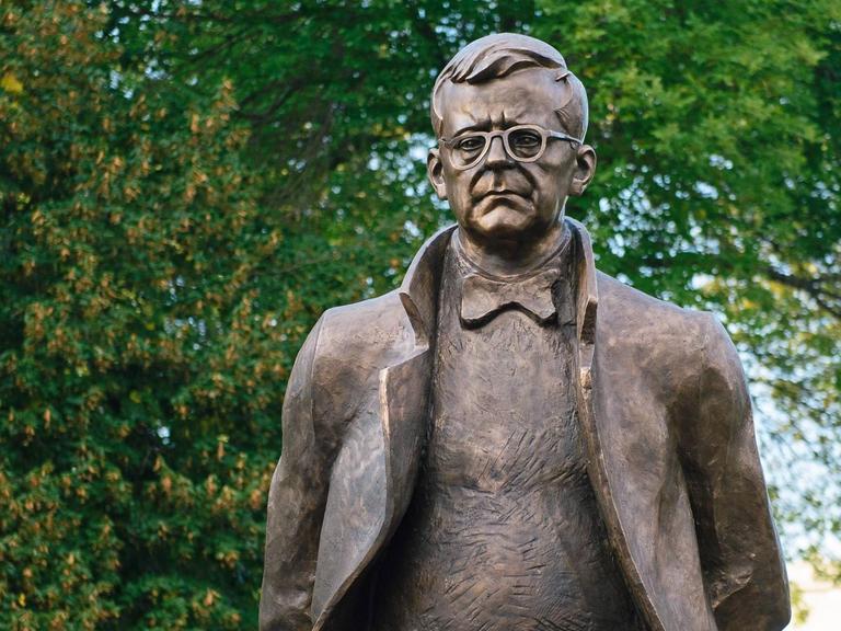 Skulptur von Dmitri Schostakowitsch.