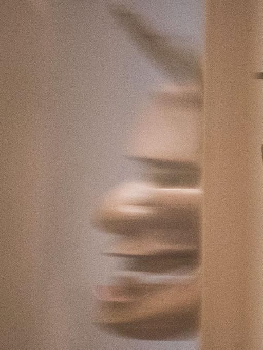 Ein Kunstwerk, das Rahmen der Ausstellung "Dada Afrika. Dialog mit dem Fremden" Berlinischen Galerie zu sehen sein wird.