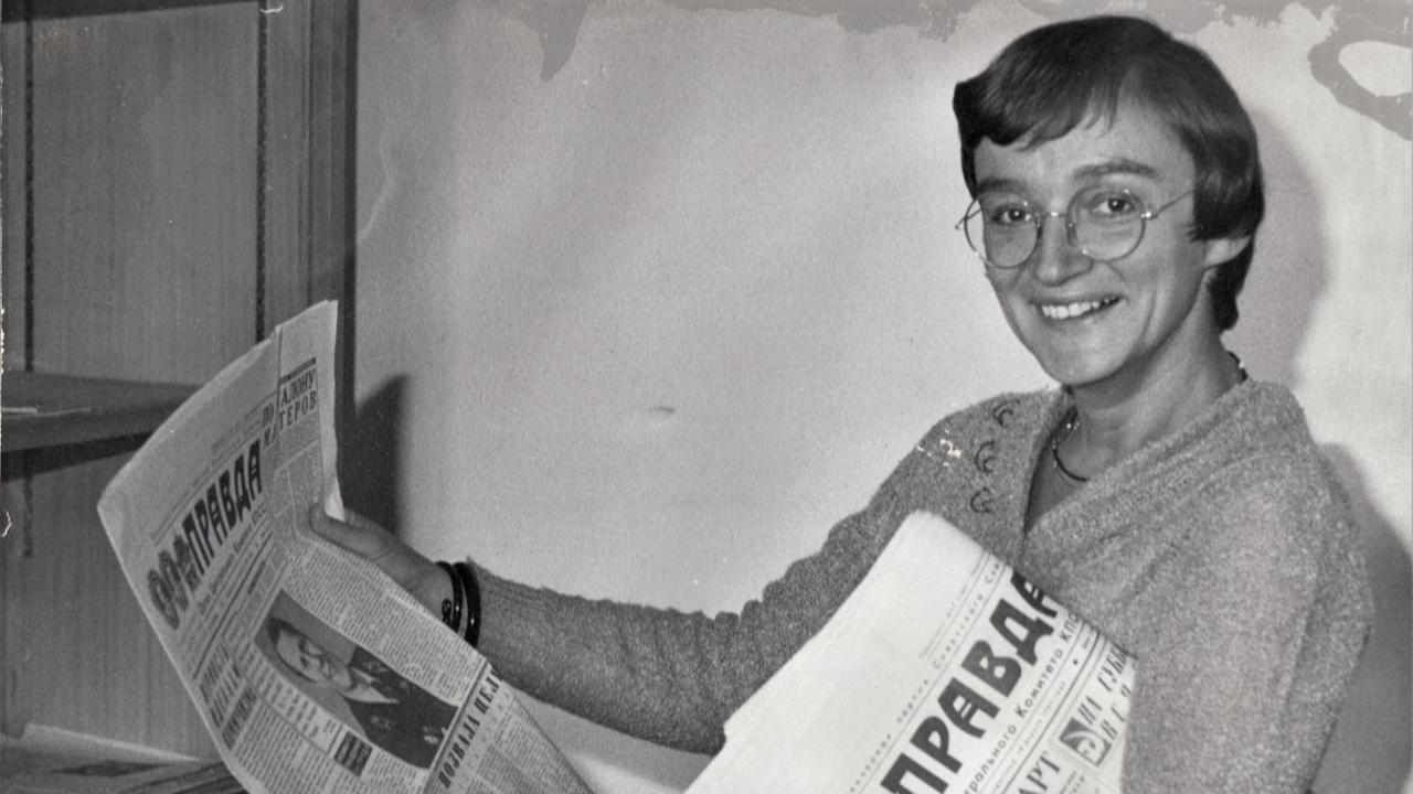 Reporterin Elfie Siegl beim Sender RIAS in Berlin 1981 Reporterin Elfie Siegl beim Sender RIAS in Berlin 1981