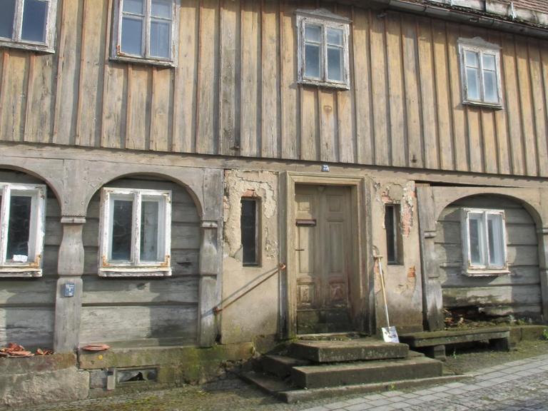 Ein Verein will dieses Umgebindehaus in Schirgiswalde vor dem Abriss retten.