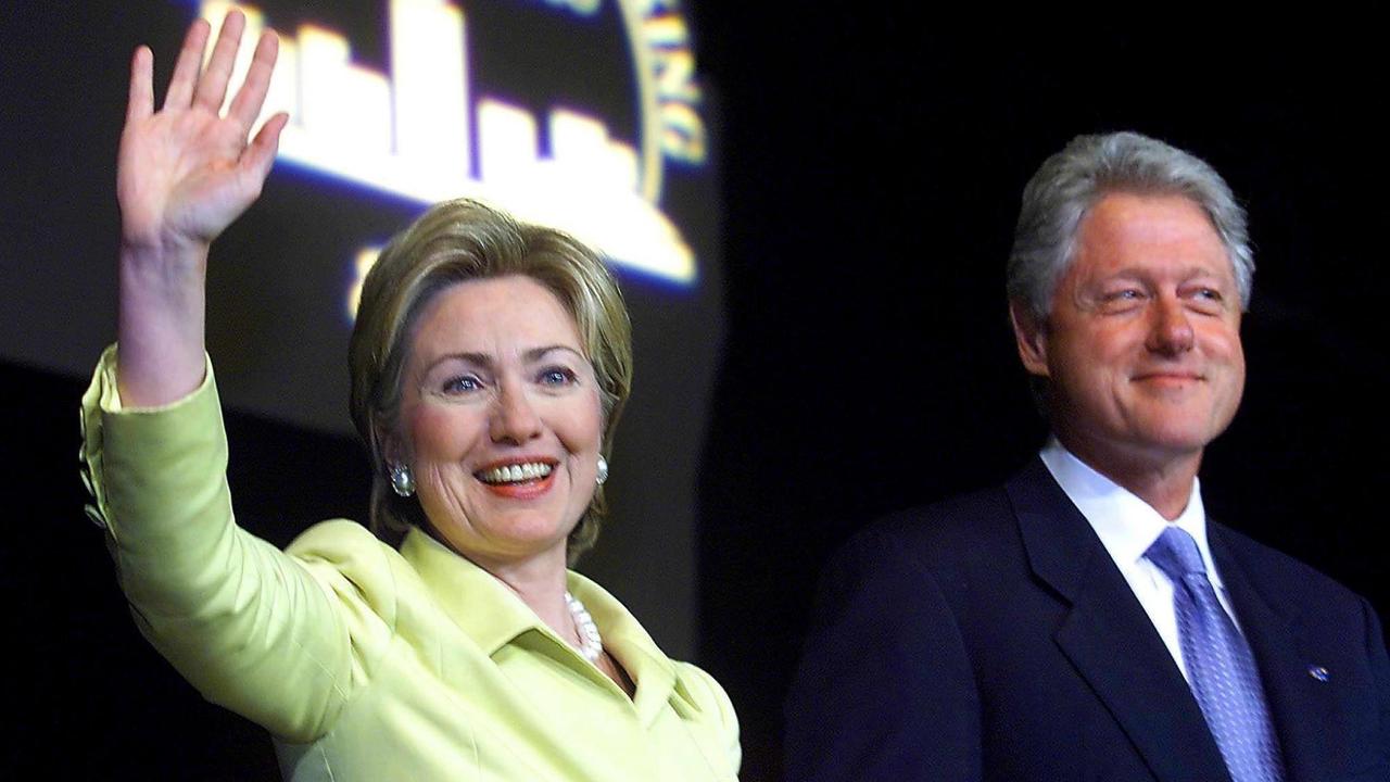 Hillary Rodham Clinton und Bill Clinton am 16.5.2000 bei der  New York State Democratic Convention in Albany.