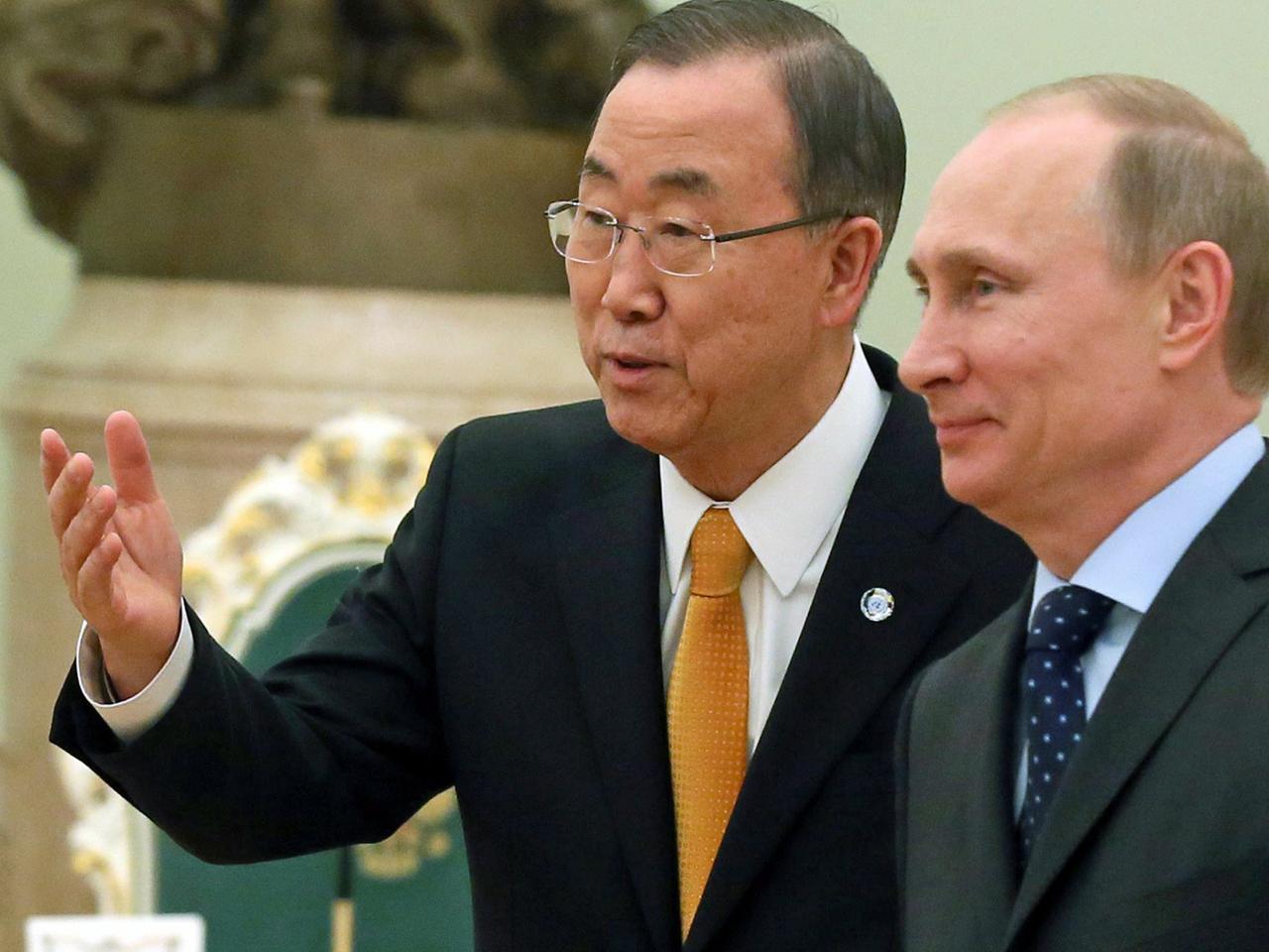"Tief besorgt" - UN-Generalsekretär Ban Ki Moon mit Russlands Präsident Wladimir Putin