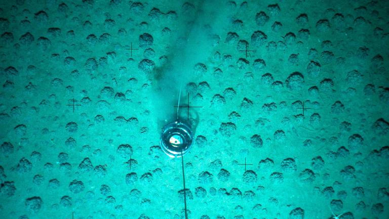 ManganknollenAbbau in der Tiefsee