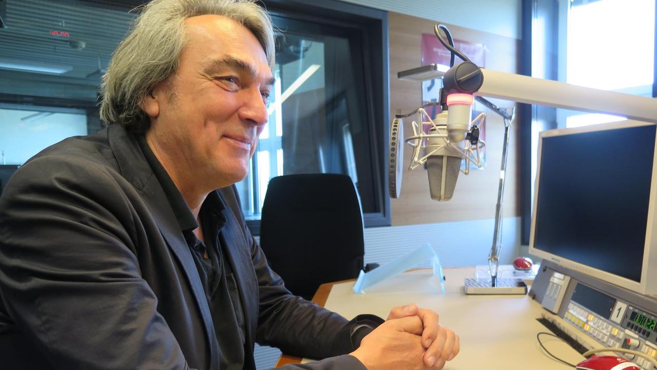 Der Dokumentarfilmer Gerd Kroske zu Besuch beim Deutschlandfunk Kultur