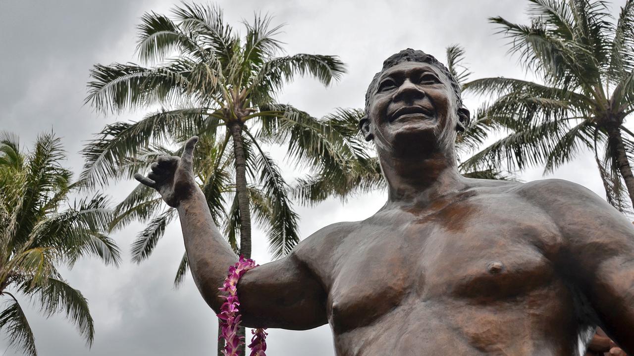 Idol der Hawaiianer: Denkmal für Hamana Kalili, der als Vater des unter Surfern gebräuchlichen Shaka-Grußes gilt.