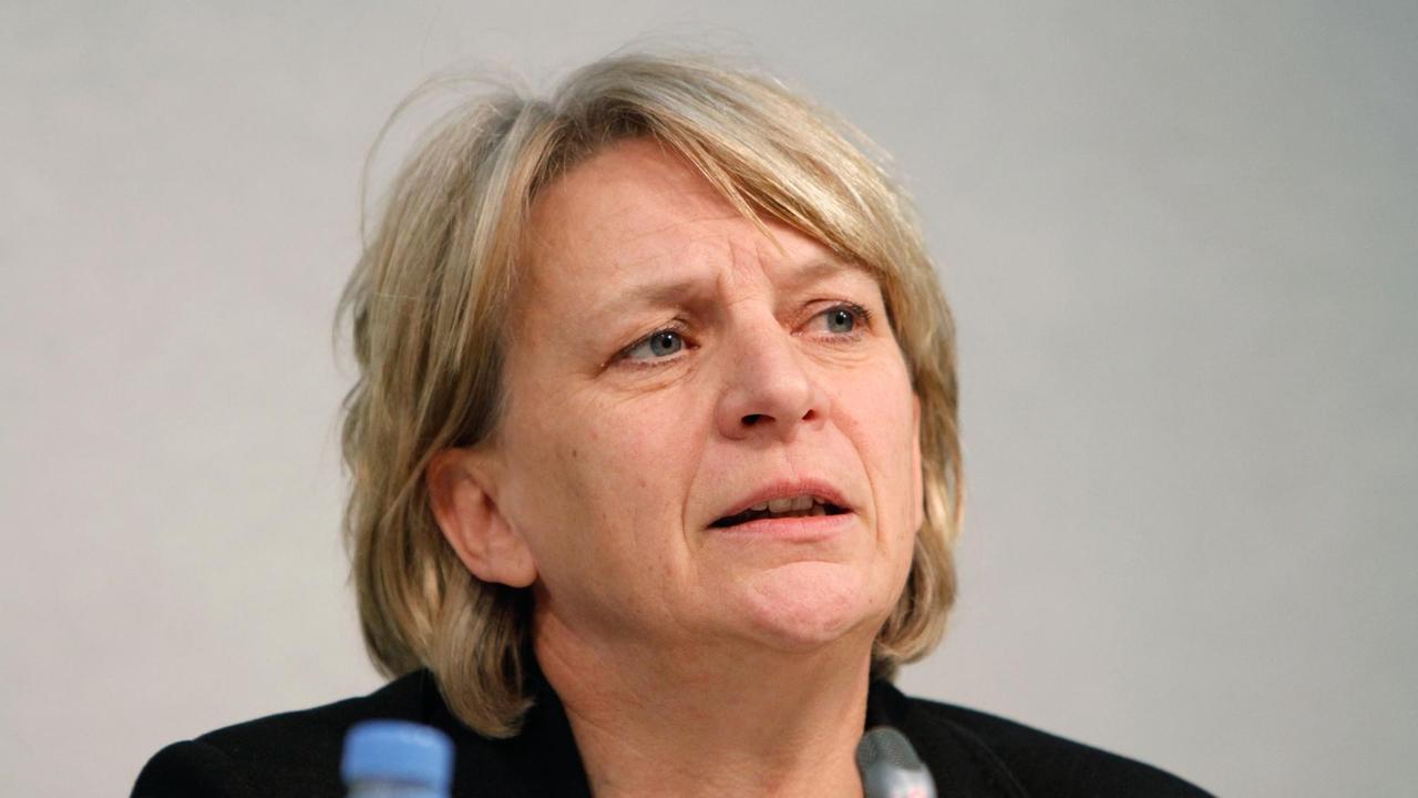 Barbara Unmüßig, Co-Präsidentin der Heinrich-Böll-Stiftung am 08.03.2010 während einer internationalen Fachtagung der Heinrich-Böll-Stiftung in Berlin.