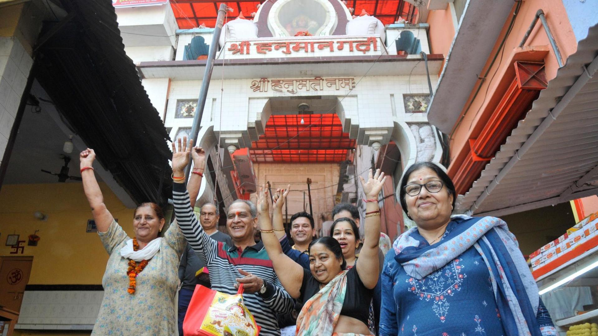 Hindus aus Ayodhya feiern die Entscheidung des Obersten Gerichtshofs