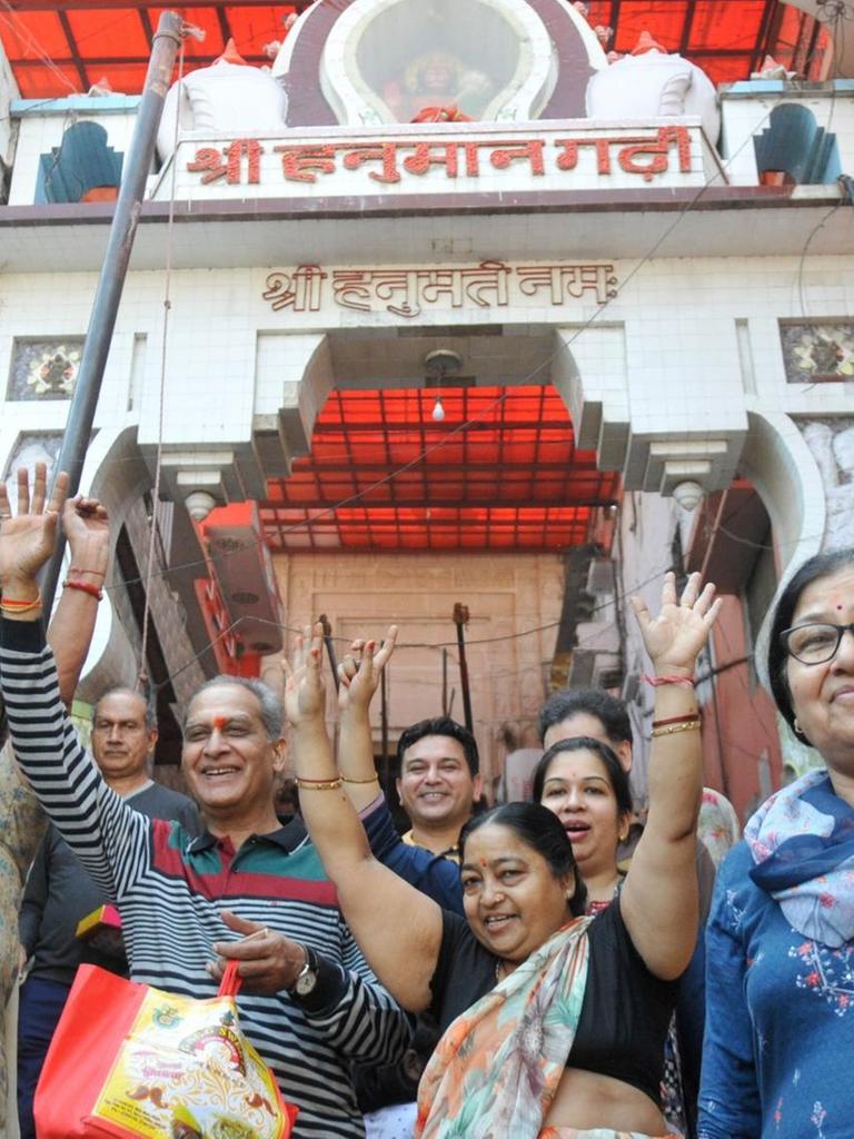 Hindus aus Ayodhya feiern die Entscheidung des Obersten Gerichtshofs