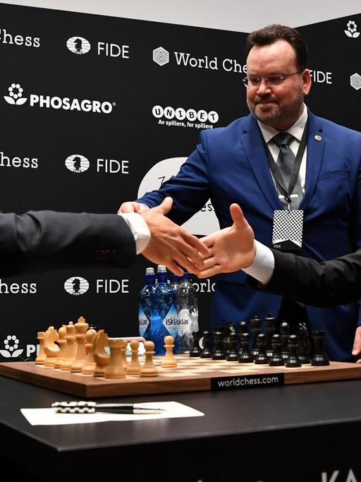 Schachweltmeister Magnus Carlsen und Herausforderer Fabiano Caruana