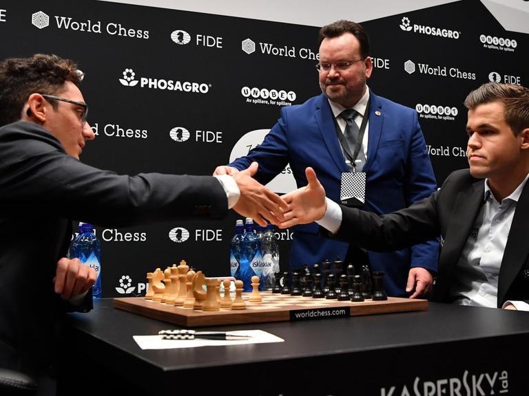 Schachweltmeister Magnus Carlsen und Herausforderer Fabiano Caruana