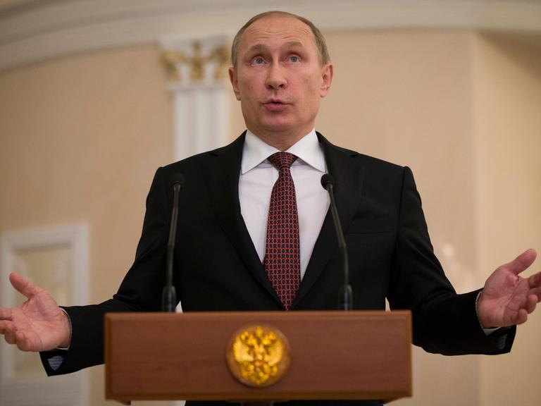 Russlands Präsident Wladimir Putin erklärt die Ergebnisse des Ukraine-Krisengipfels in Minsk.