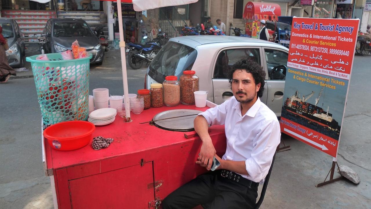 Mohammad Wali verkauft Eis in Lajpat Nagar. Er floh vor der Gewalt in Afghanistan nach Neu-Delhi.