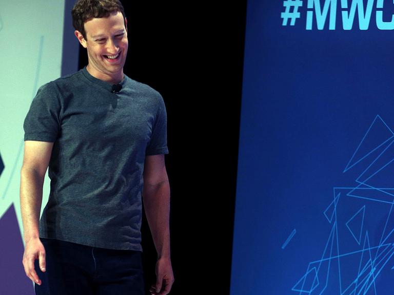 Facebook-Chef Mark Zuckerberg beim Mobile World Congress in Barcelona; Aufnahme vom 22. Februar 2016
