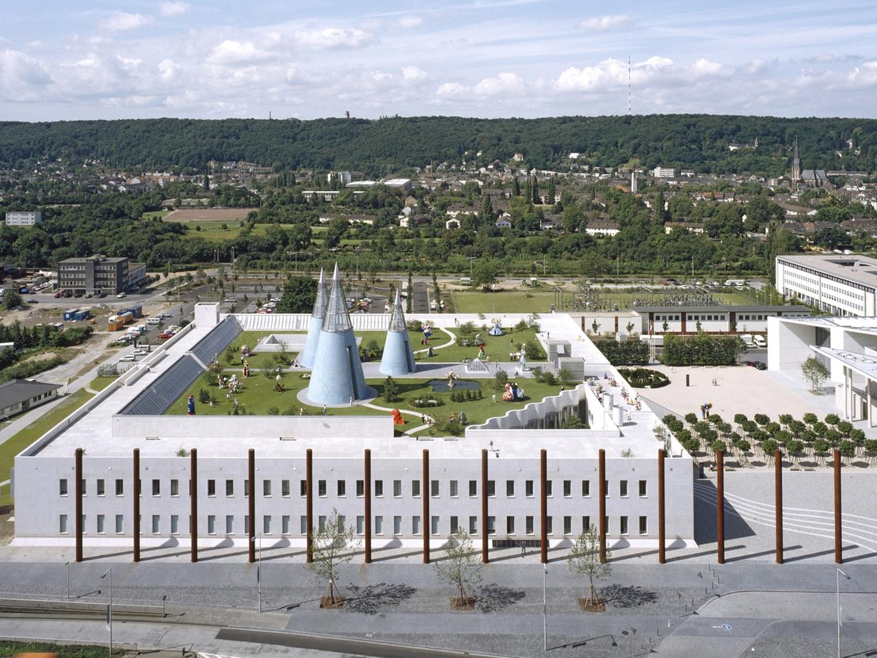 Blick auf die Bundeskunsthalle in Bonn