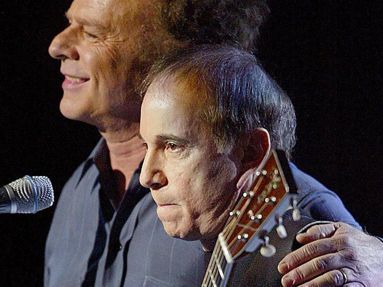 Art Garfunkel und Paul Simon bei den 45. Grammy Awards, 2003 in New York