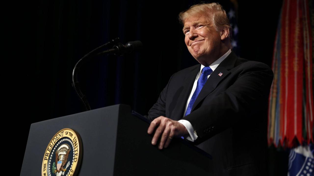 US-Präsident Donald J. Trump am Rednerpult im Pentagon am 17.1.2019