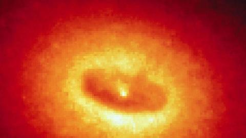 Die Staubscheiben um Schwarze Löcher im Innern von Galaxien helfen bei der Entfernungsbestimmung
