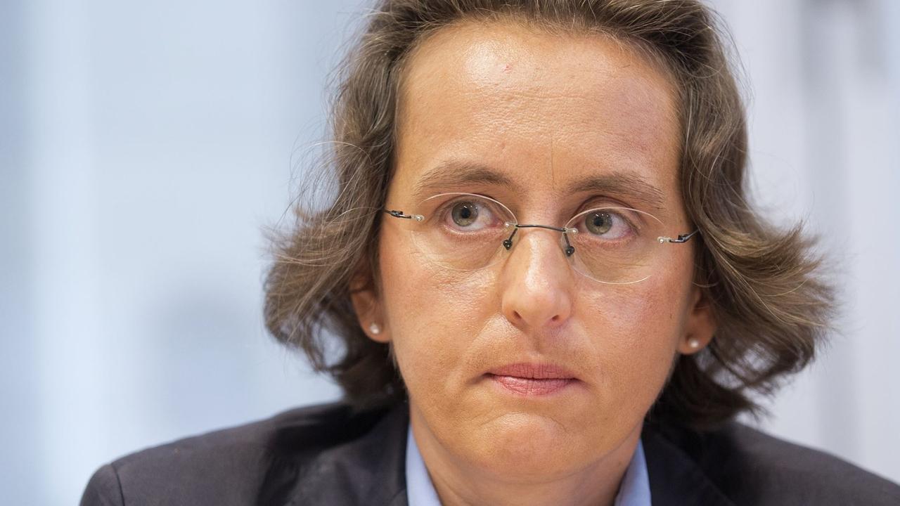 AfD-Spitzenkandidatin Beatrix von Storch während einer Pressekonferenz in Berlin. AfD-Spitzenkandidatin Beatrix von Storch während einer Pressekonferenz in Berlin.