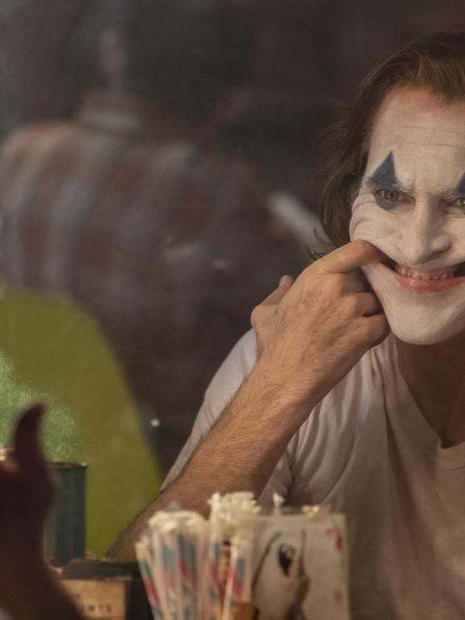 Der Schauspieler Joaquin Phoenix in der Hauptrolle des US-FIlms "Joker".