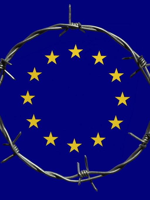 Das EU-Emblem in einem Stacheldrahtkreis
