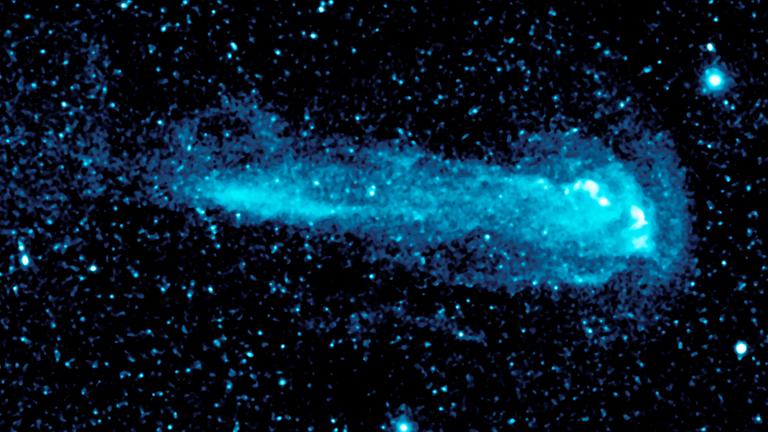 20170507a: Der pulsierende Stern Mira (rechts) in einer UV-Beobachtung des Galex-Satelliten (NASA)
